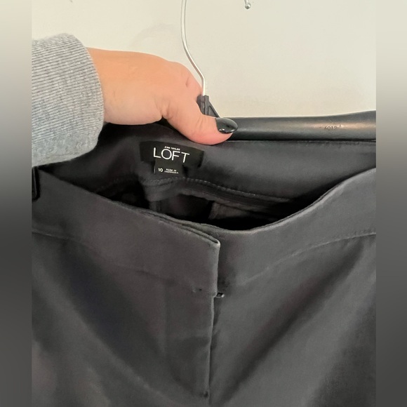 Ann Taylor Loft Cropped wide leg slacks - Picture 3 of 3